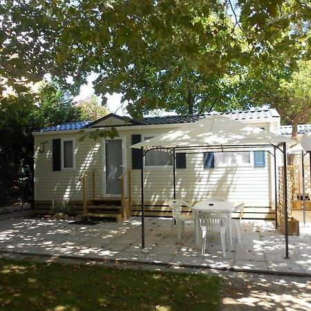 Camping Delfino Albenga Exterior foto